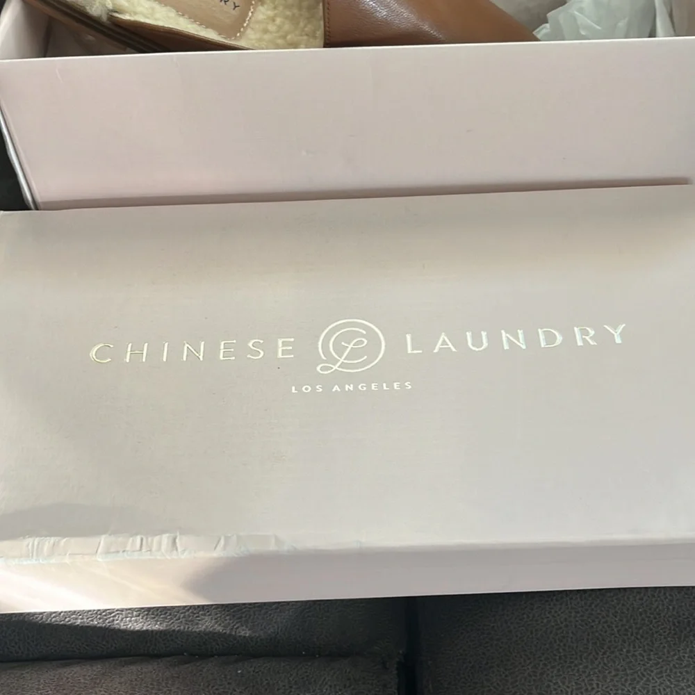 Women’s Chinese laundry Domino Softy Kid NIB 8.5/39 - Picture 6 of 6